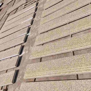 梅州 黄金麻花岗岩光面楼梯踏步