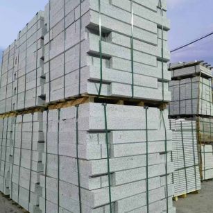 梅州 芝麻白花岗岩路沿石，路缘石，路肩石，道牙，立缘石，马路牙子，街沿石，侧石等