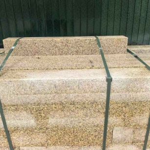 梅州 黄金麻花岗岩石材机切面栏杆料半成品