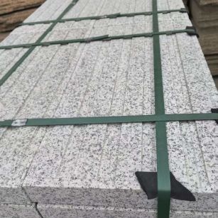 梅州 白麻花岗岩直行盲道石，盲条，地铺石