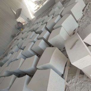 梅州 白麻花岗岩异形坐凳