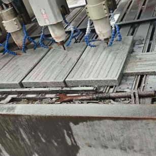 梅州 芝麻白花岗岩荔枝面盲道雕刻