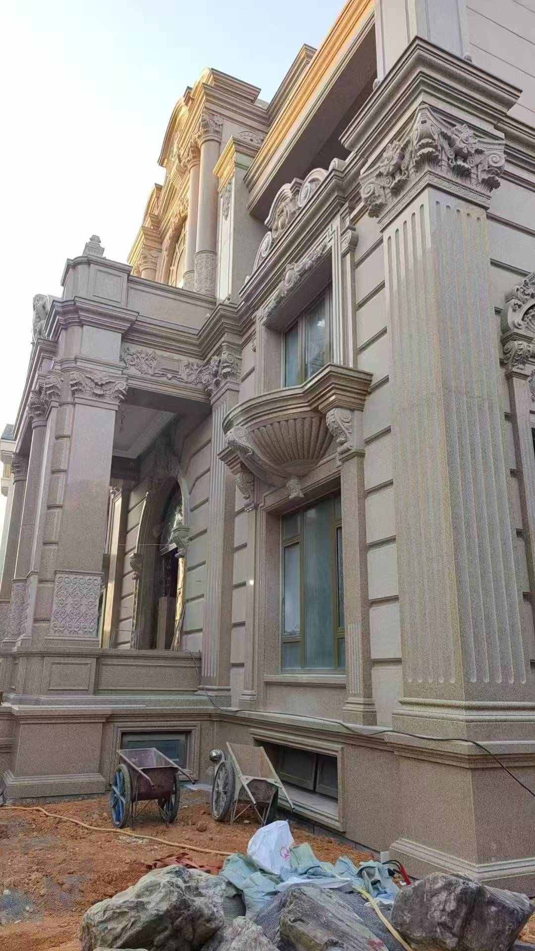 梅州 黄金麻花岗岩光面别墅外墙干挂施工完成