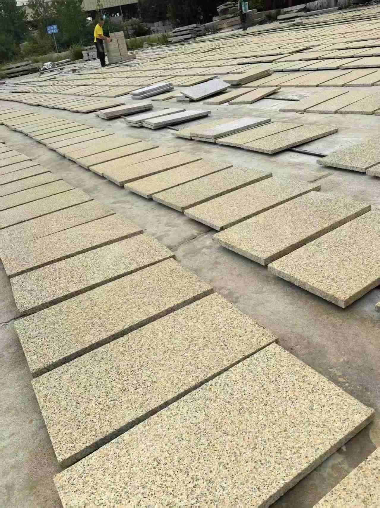 梅州 黄金麻荔枝地铺石面排板