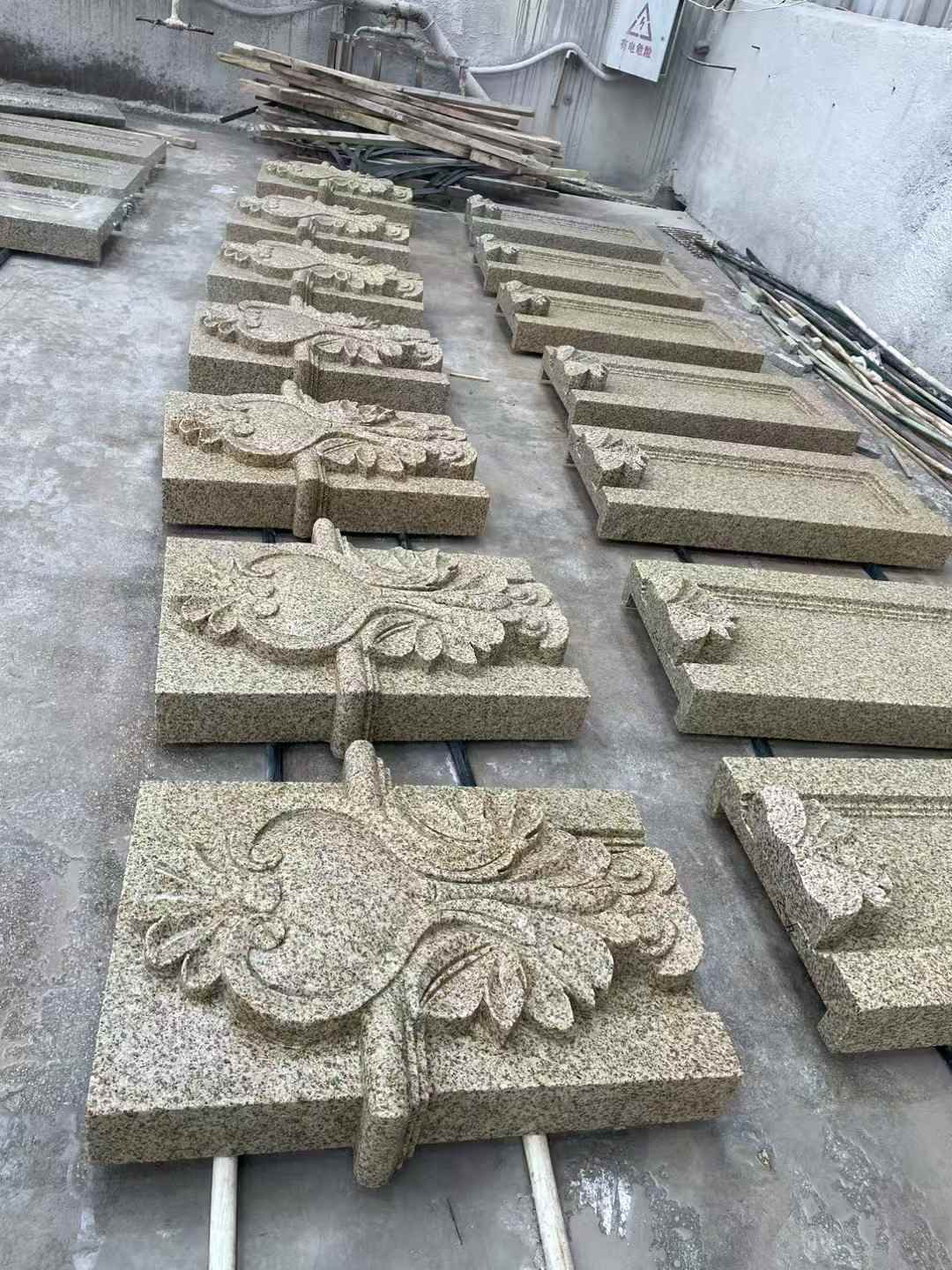 梅州 黄金麻花岗岩别墅外墙雕刻板