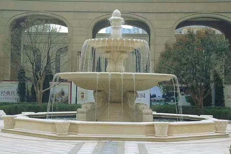 梅州 黄金麻花岗岩异型加工——户外庭院石雕流水喷泉